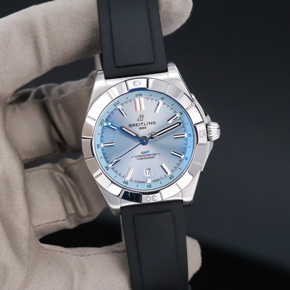 Breitling Chronomat GMT Automatic Gmt 40mm [2023 Complete Set] Ice Blue Dial Sapphire Stainless Rubber P32398101C1S1