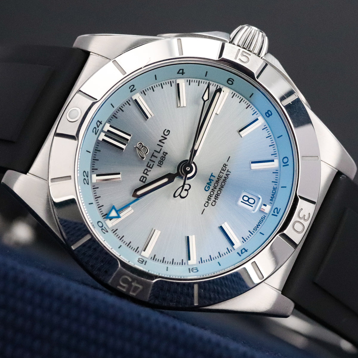 Breitling Chronomat GMT Automatic Gmt 40mm [2023 Complete Set] Ice Blue Dial Sapphire Stainless Rubber P32398101C1S1
