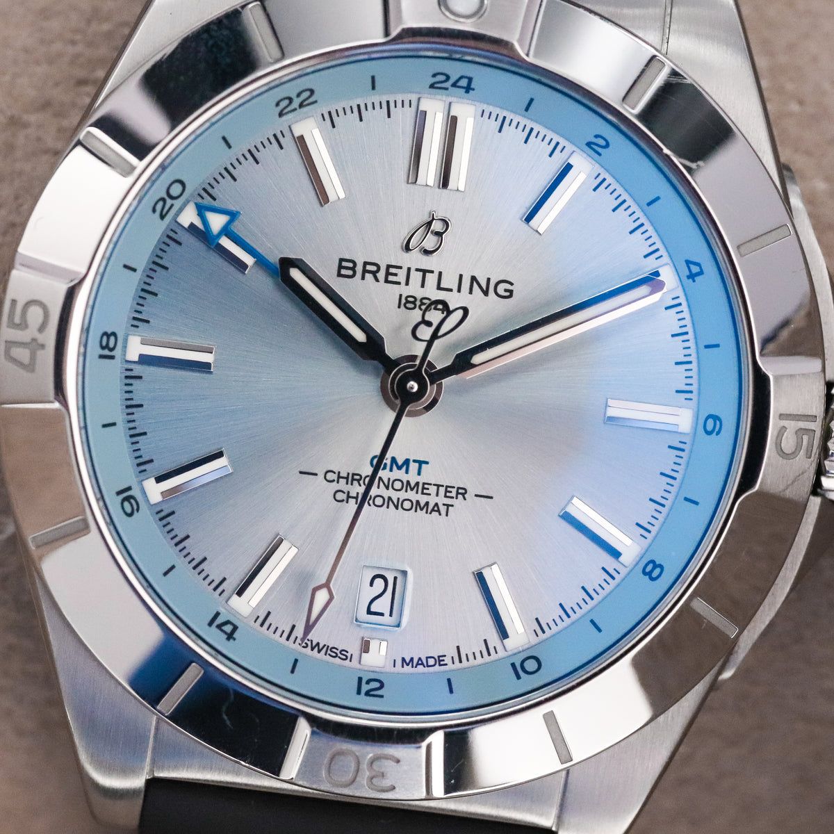 Breitling Chronomat GMT Automatic Gmt 40mm [2023 Complete Set] Ice Blue Dial Sapphire Stainless Rubber P32398101C1S1