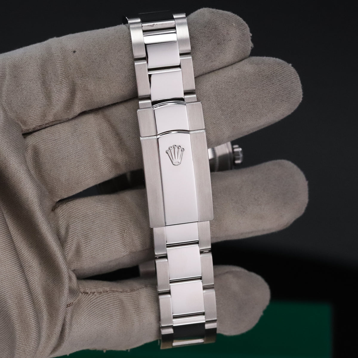 Rolex Datejust 41mm [2024 Complete] Silver Rhodium Dial 18k White Gold Fluted Oyster Steel 126334