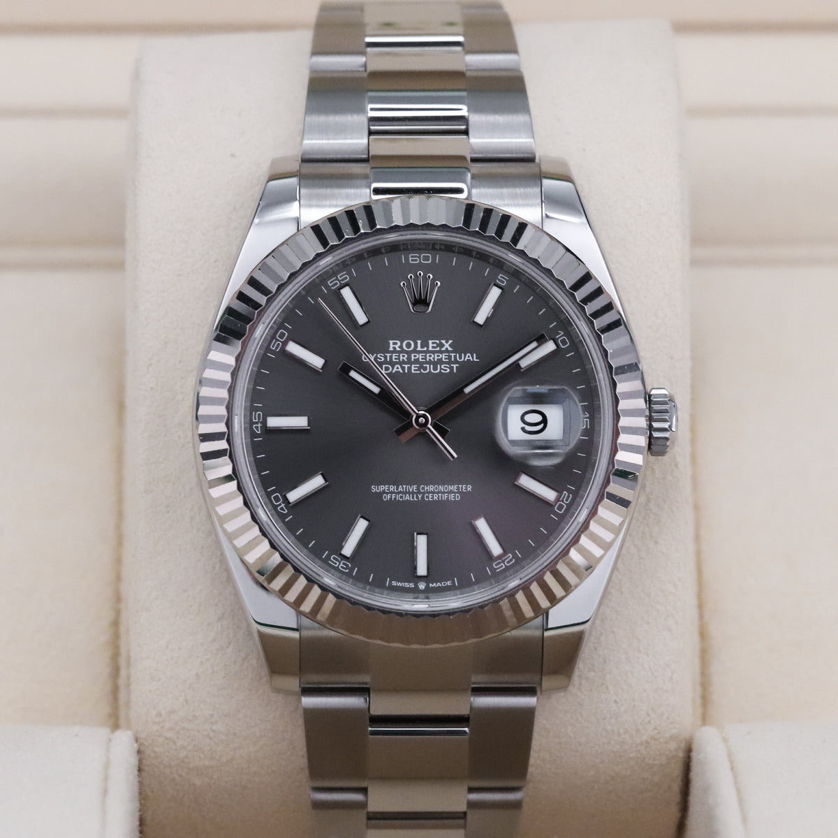 Rolex Datejust 41mm [2024 Complete] Silver Rhodium Dial 18k White Gold Fluted Oyster Steel 126334