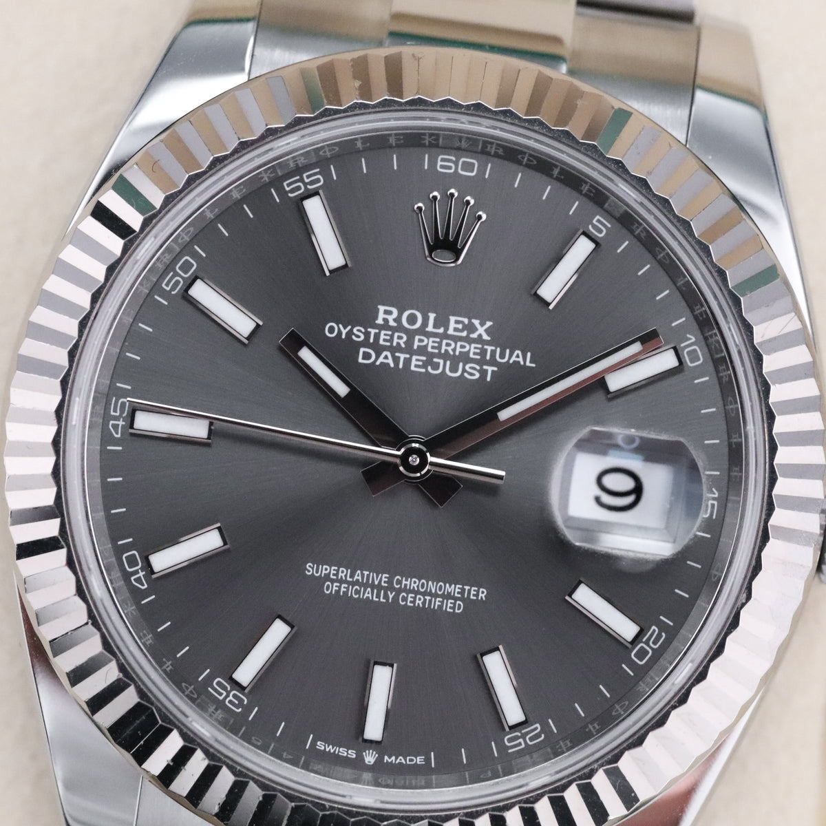 Rolex Datejust 41mm [2024 Complete] Silver Rhodium Dial 18k White Gold Fluted Oyster Steel 126334