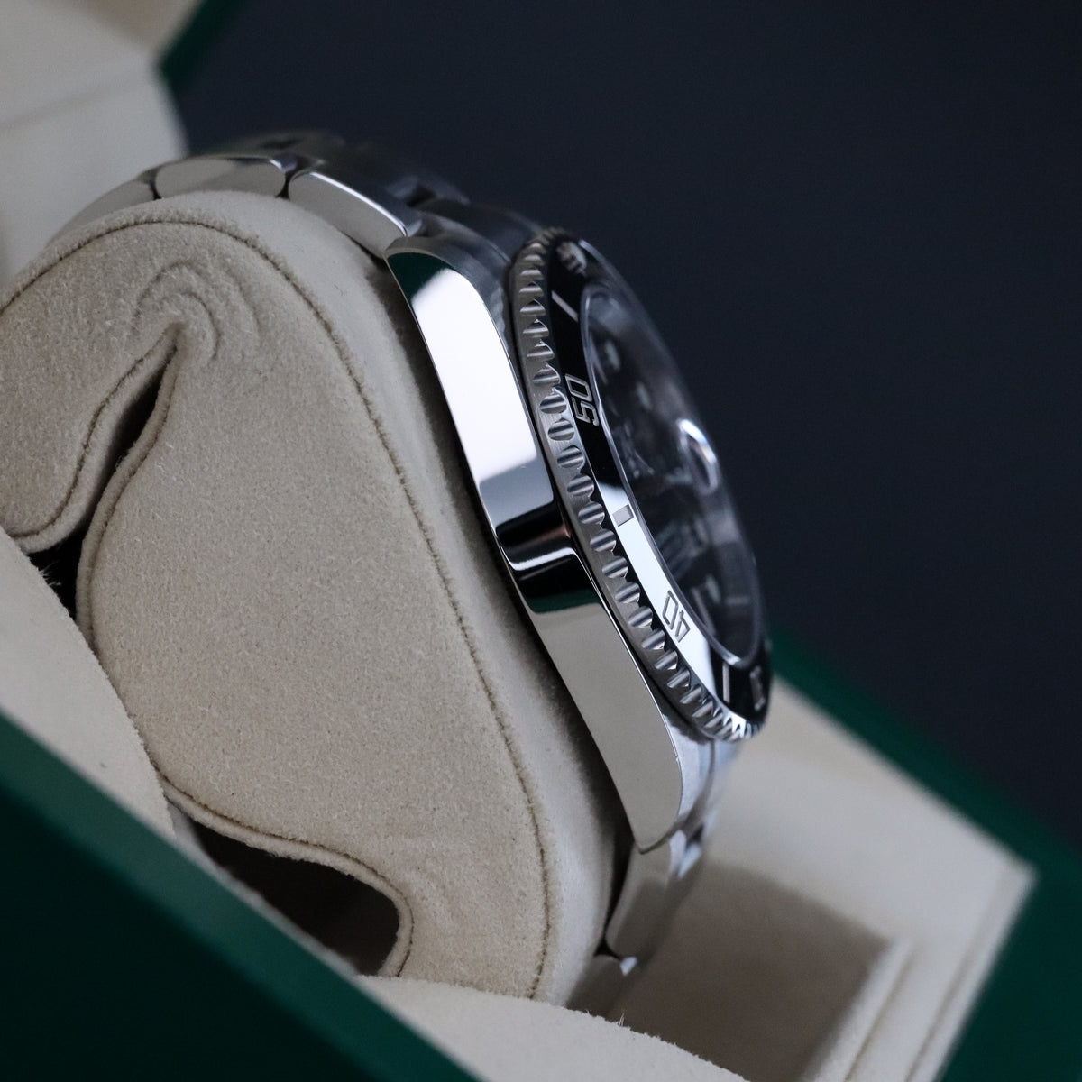 Rolex Submariner Date 40mm Black Dial Black Ceramic Bezel Oyster Steel Bracelet 116610LN