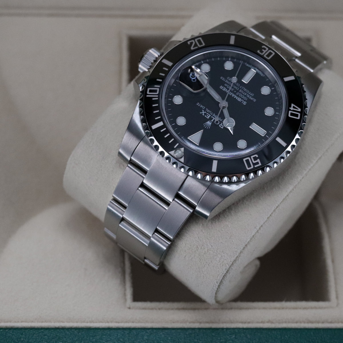 Rolex Submariner Date 40mm Black Dial Black Ceramic Bezel Oyster Steel Bracelet 116610LN
