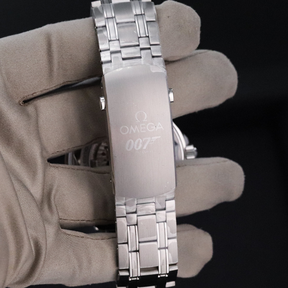 Omega Seamaster James Bond 007 [Complete] 42mm Black Dial Black Ceramic Bezel Stainless Steel 210.22.42.20.01.004