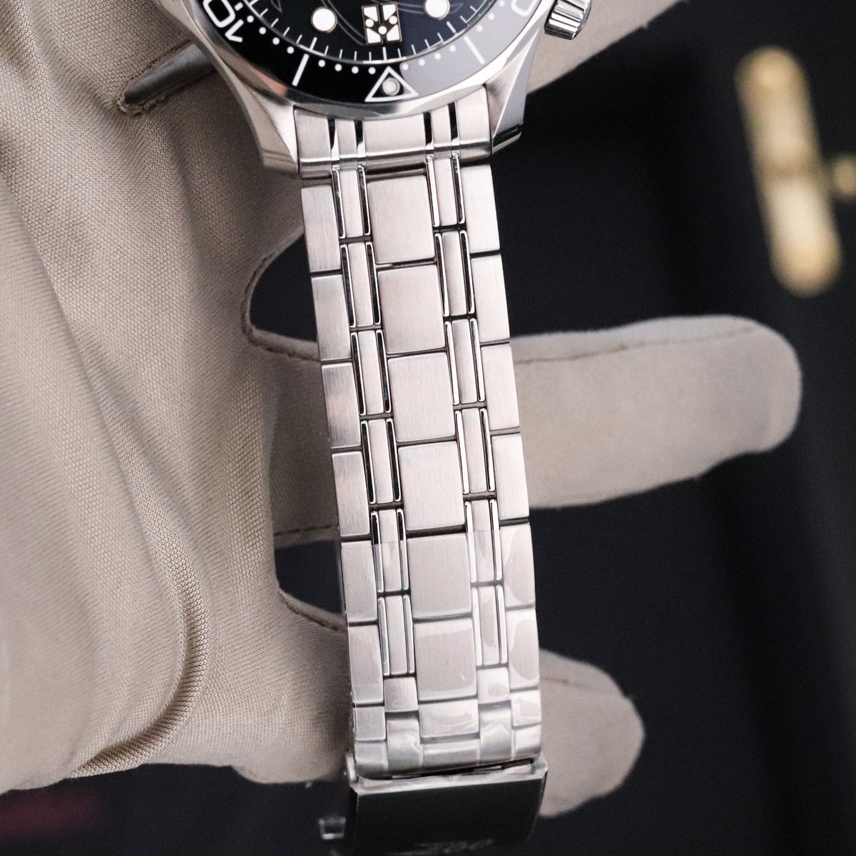 Omega Seamaster James Bond 007 [Complete] 42mm Black Dial Black Ceramic Bezel Stainless Steel 210.22.42.20.01.004