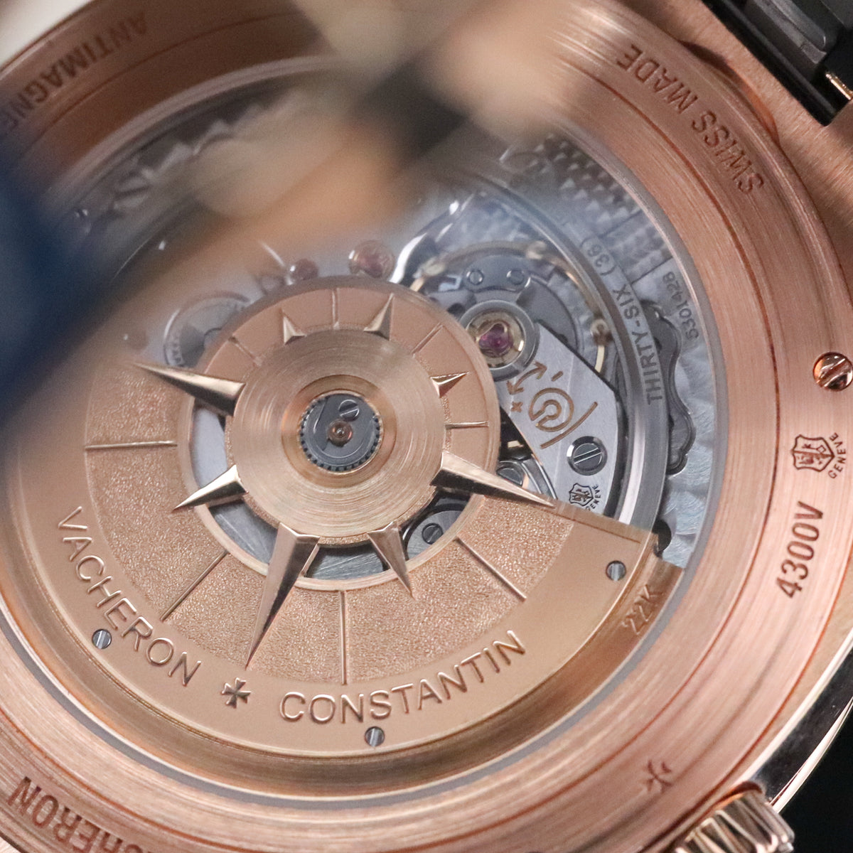 Vaceheron Constantin Overseas Perpetual Calendar Ultra Thin Complete 41mm Rose Gold Blue Dial Blue Rubber Strap 4300V/000R-B509