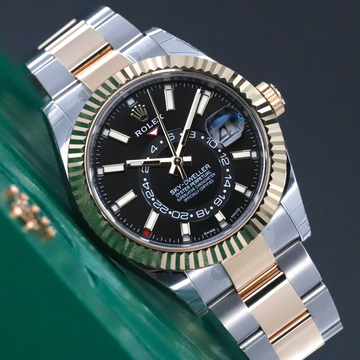 Rolex Sky Dweller 42mm [2021 Complete] Two Tone Black Dial 18k Yellow Gold Steel 326933