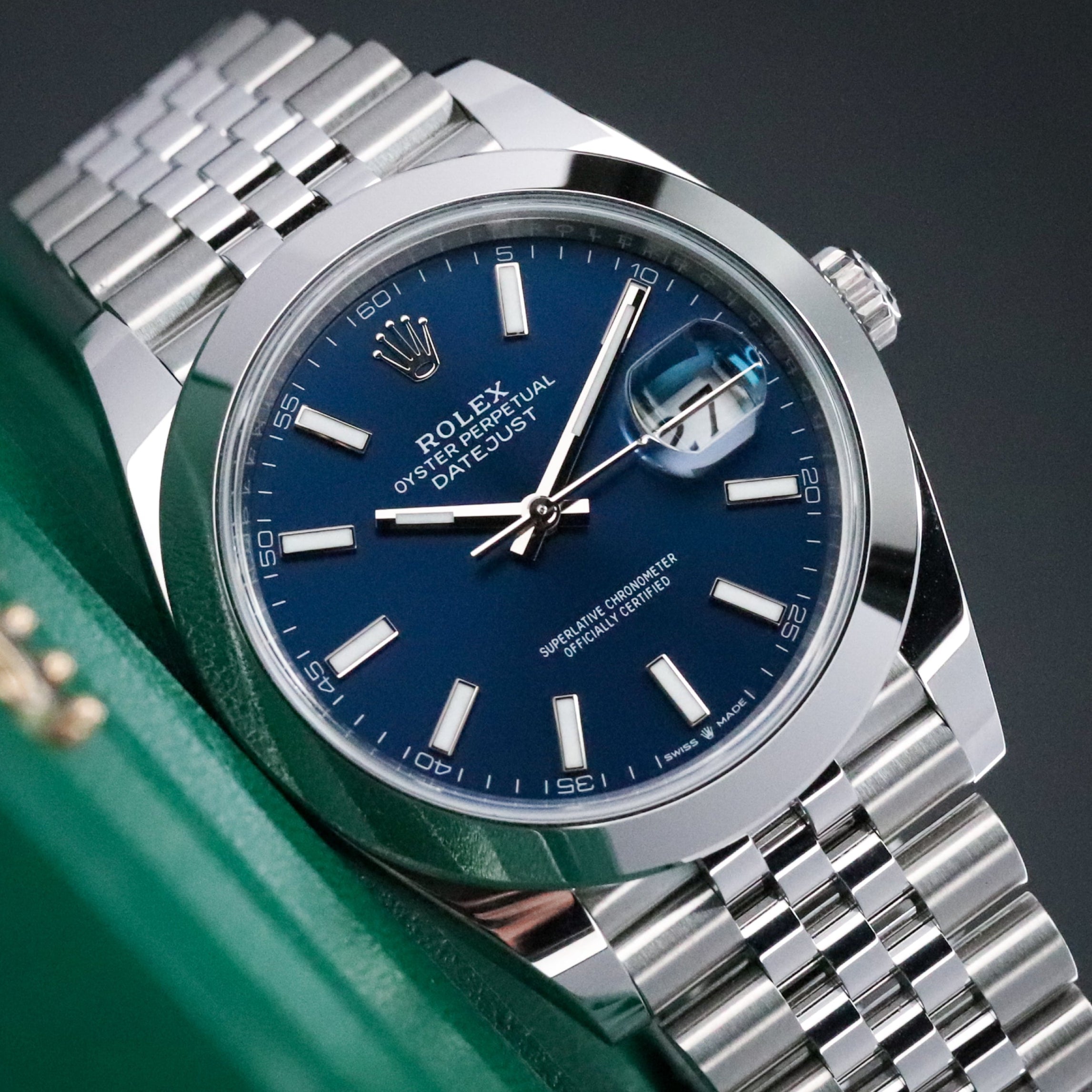 Rolex Datejust 41 2025 Complete 41mm Steel Blue Dial Smooth Bezel