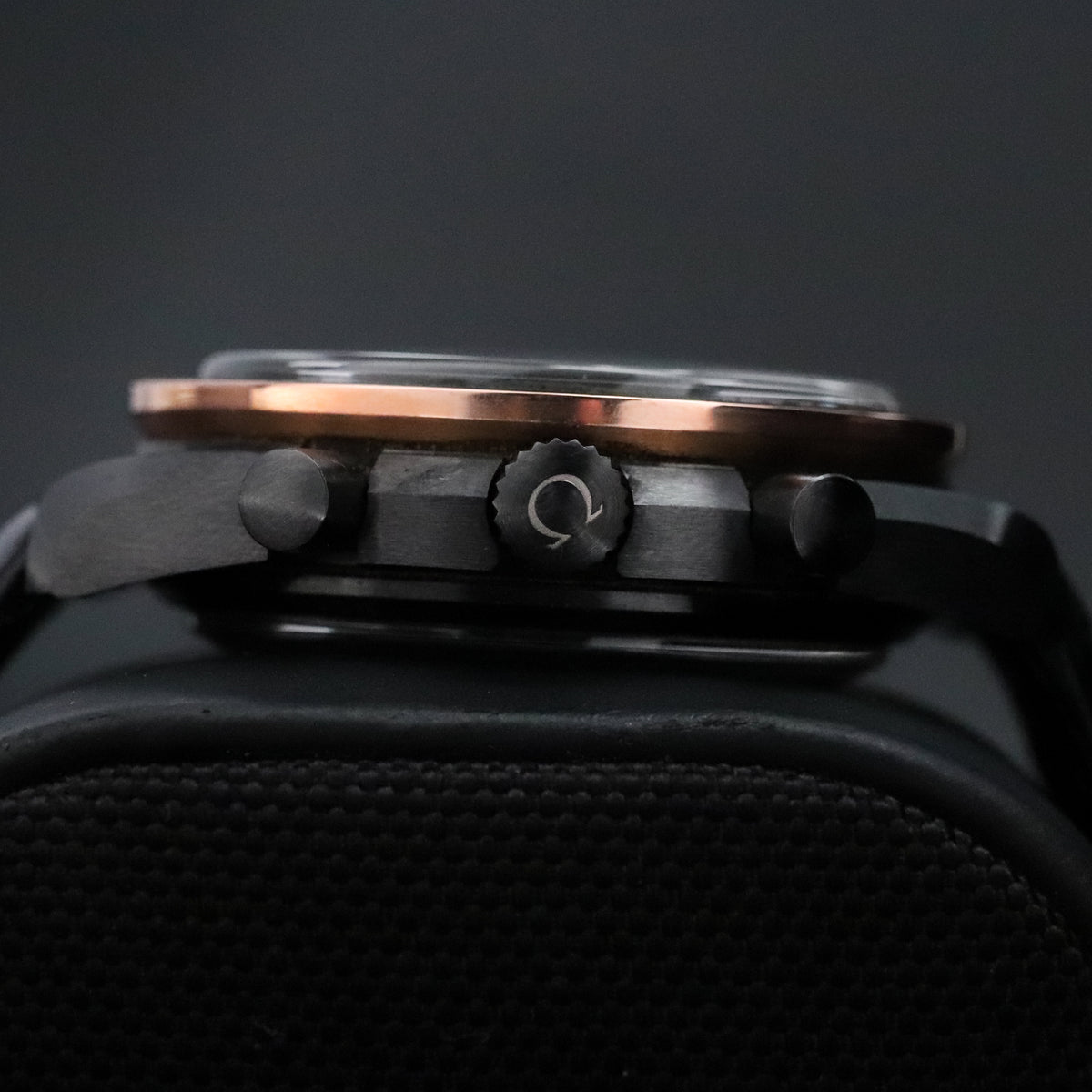 Omega Speedmaster Moonwatch Chronograph Dark Side of the Moon [2024 Complete] 44.25mm Black Ceramic Case Black Dial Black Bezel Black Alligator Leather Strap 311.63.44.51.06.001