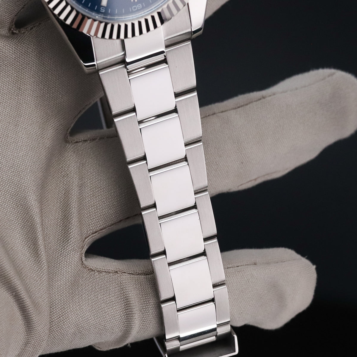 Rolex Datejust [COMPLETE] 41mm Stainless Steel Blue Dial White Gold Fluted Bezel 126334