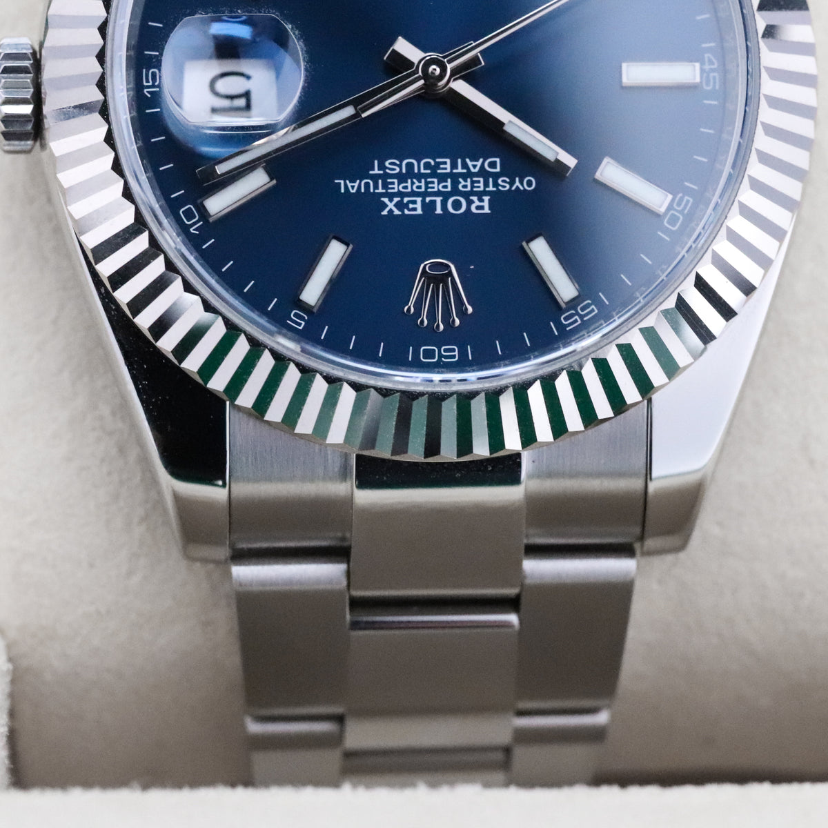 Rolex Datejust [COMPLETE] 41mm Stainless Steel Blue Dial White Gold Fluted Bezel 126334