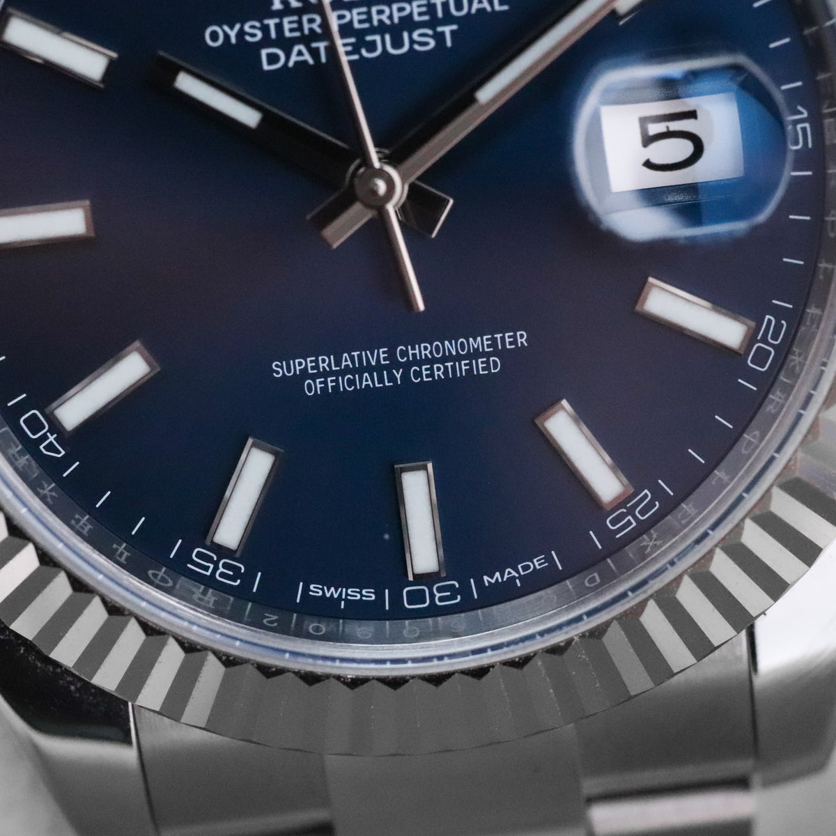 Rolex Datejust [COMPLETE] 41mm Stainless Steel Blue Dial White Gold Fluted Bezel 126334