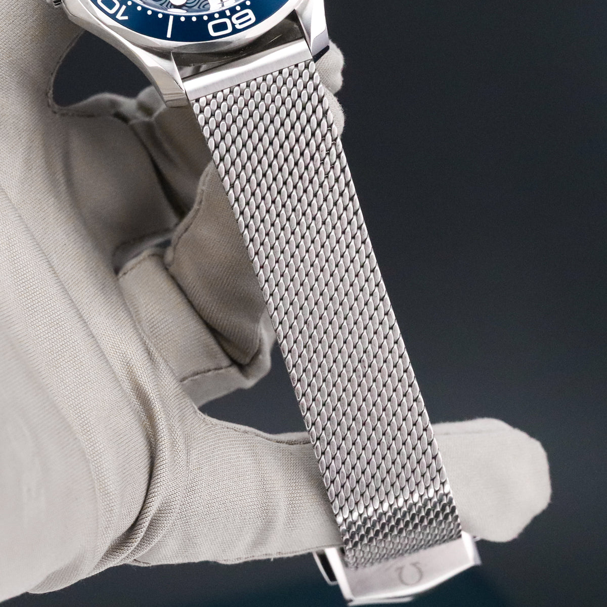 Omega Seamaster James Bond 60th Anniversary [2025 Complete] 42mm Steel Case Blue Dial Blue Ceramic Bezel Steel Bracelet 210.30.42.20.03.002