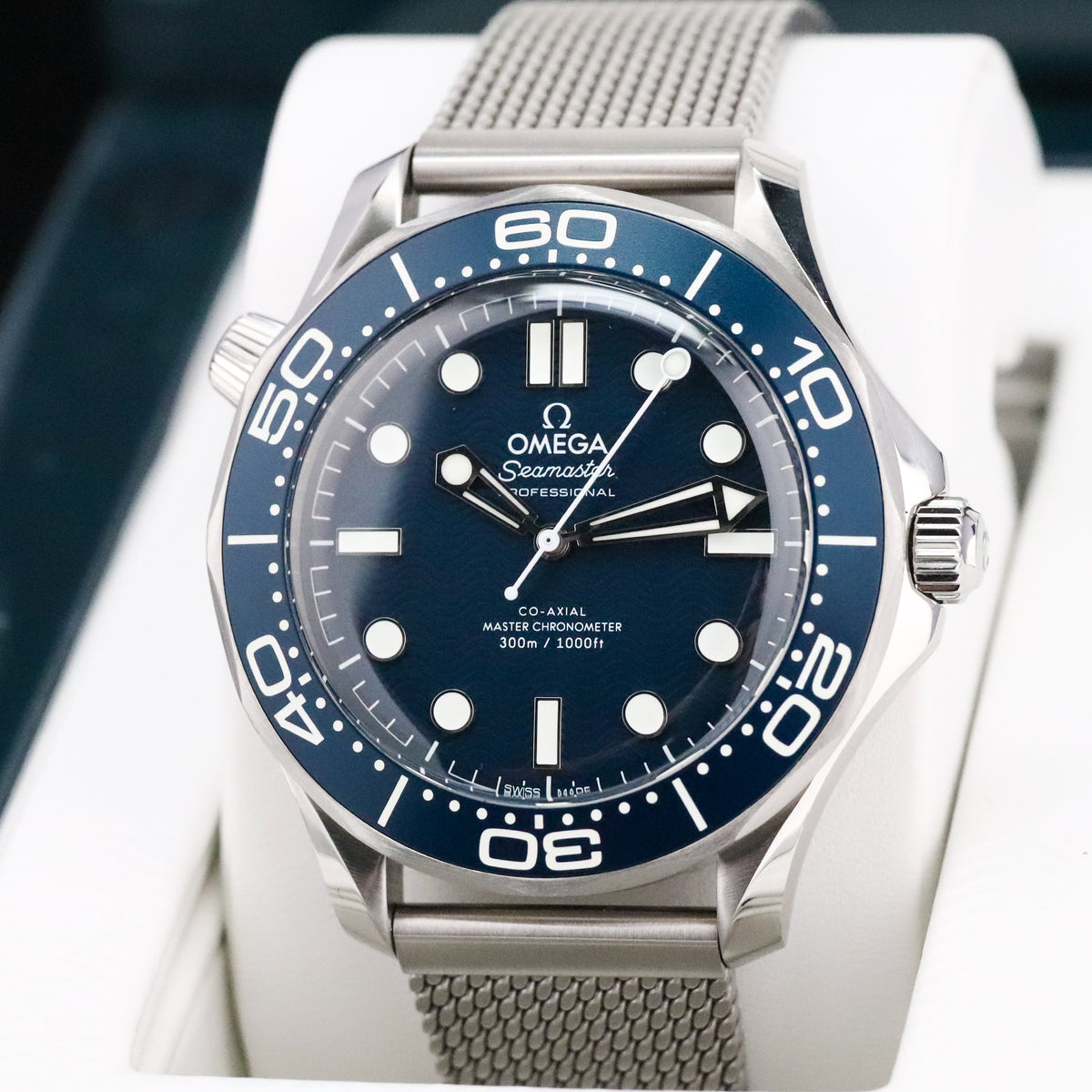 Omega Seamaster James Bond 60th Anniversary [2025 Complete] 42mm Steel Case Blue Dial Blue Ceramic Bezel Steel Bracelet 210.30.42.20.03.002