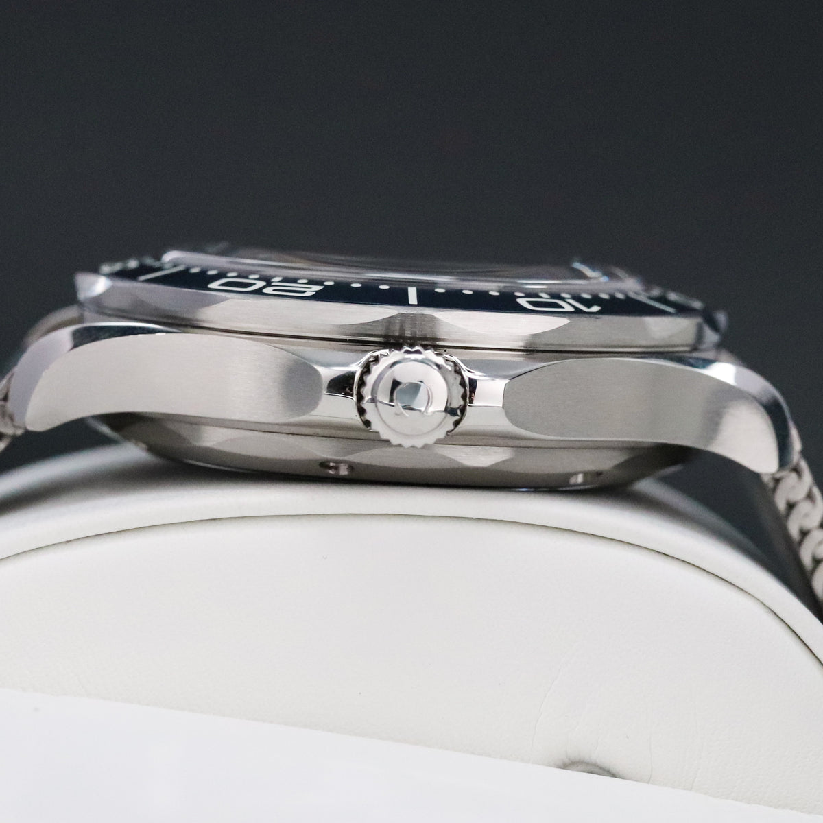 Omega Seamaster James Bond 60th Anniversary [2025 Complete] 42mm Steel Case Blue Dial Blue Ceramic Bezel Steel Bracelet 210.30.42.20.03.002