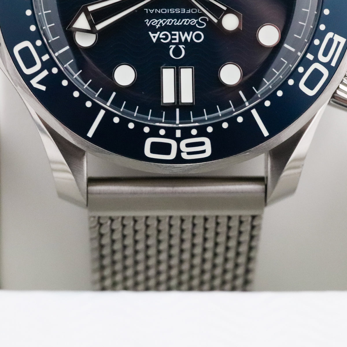 Omega Seamaster James Bond 60th Anniversary [2025 Complete] 42mm Steel Case Blue Dial Blue Ceramic Bezel Steel Bracelet 210.30.42.20.03.002