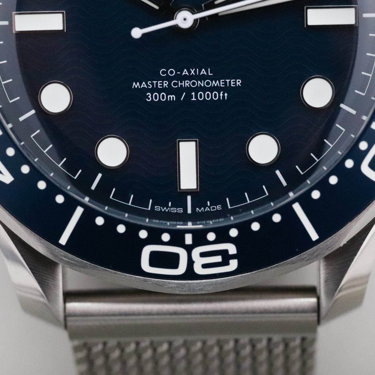Omega Seamaster James Bond 60th Anniversary [2025 Complete] 42mm Steel Case Blue Dial Blue Ceramic Bezel Steel Bracelet 210.30.42.20.03.002