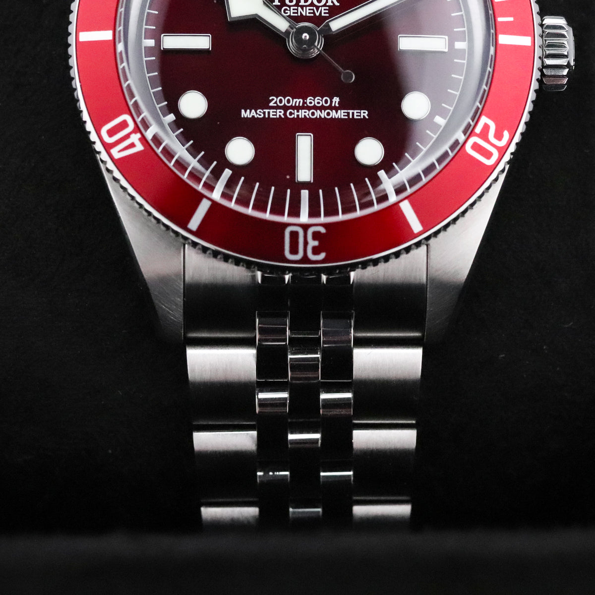 Tudor Black Bay 58 [2024 Complete] 39mm Steel Case Burgandy Dial Burgandy Anodised Aluminium Bezel Jubilee Bracelet M7939A1A0RU-0001