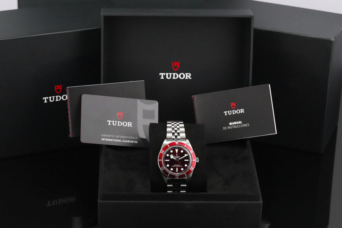 Tudor Black Bay 58 [2024 Complete] 39mm Steel Case Burgandy Dial Burgandy Anodised Aluminium Bezel Jubilee Bracelet M7939A1A0RU-0001