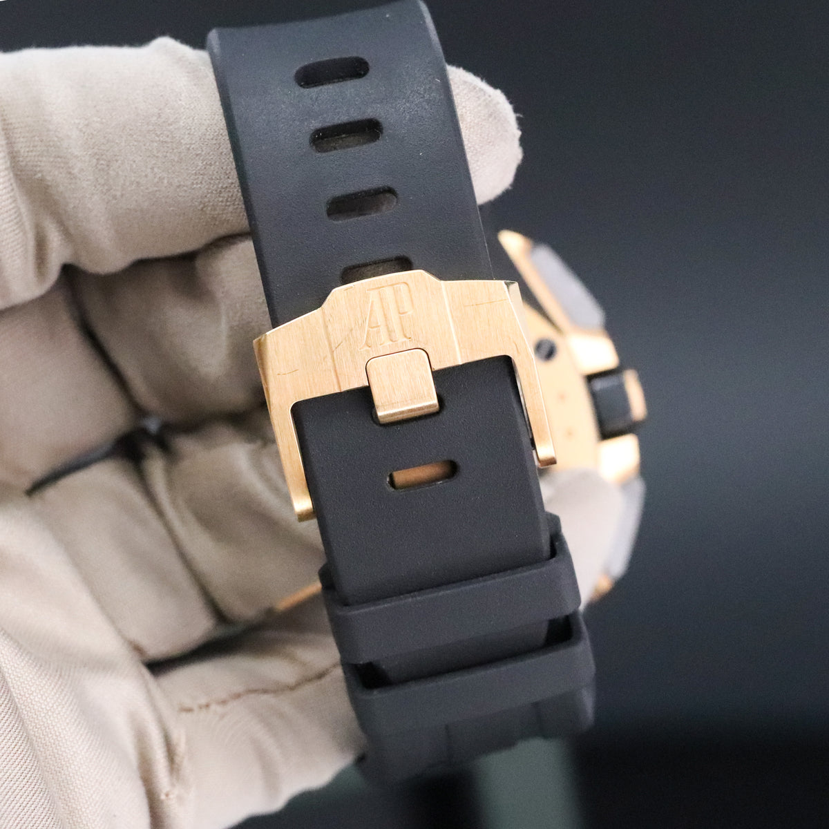 Audemars Piguest Royal Oak Offshore [Complete 2024] 43mm Ceramic Case Black Dial Black Ceramic Bezel Rubber Strap 26420CE.OO.A127CR.01