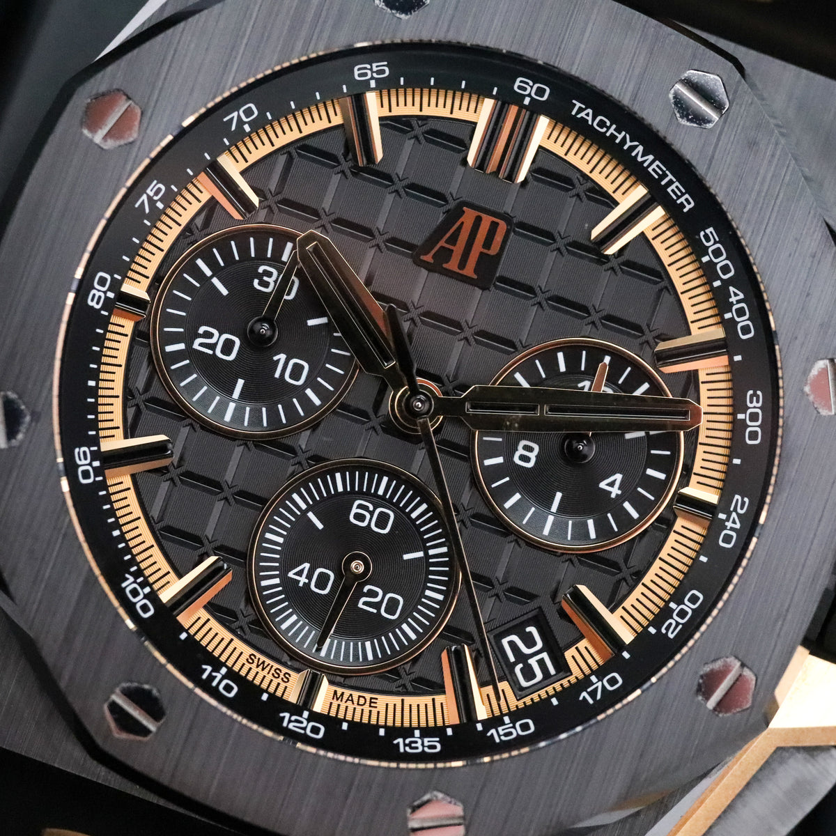 Audemars Piguest Royal Oak Offshore [Complete 2024] 43mm Ceramic Case Black Dial Black Ceramic Bezel Rubber Strap 26420CE.OO.A127CR.01