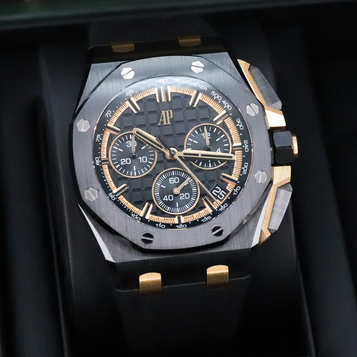 Audemars Piguest Royal Oak Offshore [Complete 2024] 43mm Ceramic Case Black Dial Black Ceramic Bezel Rubber Strap 26420CE.OO.A127CR.01