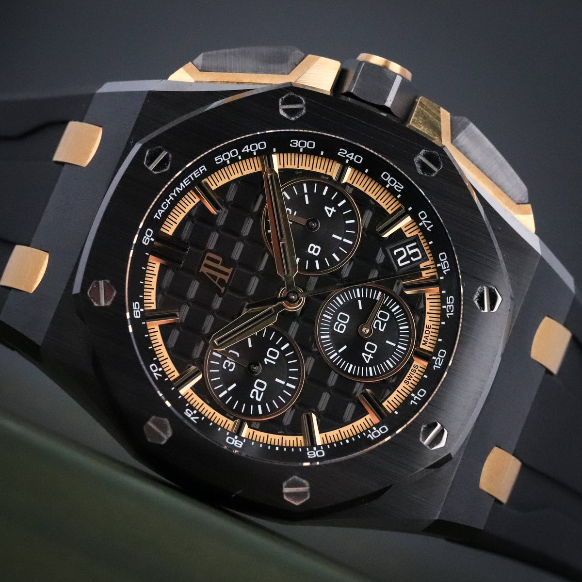 Audemars Piguest Royal Oak Offshore [Complete 2024] 43mm Ceramic Case Black Dial Black Ceramic Bezel Rubber Strap 26420CE.OO.A127CR.01