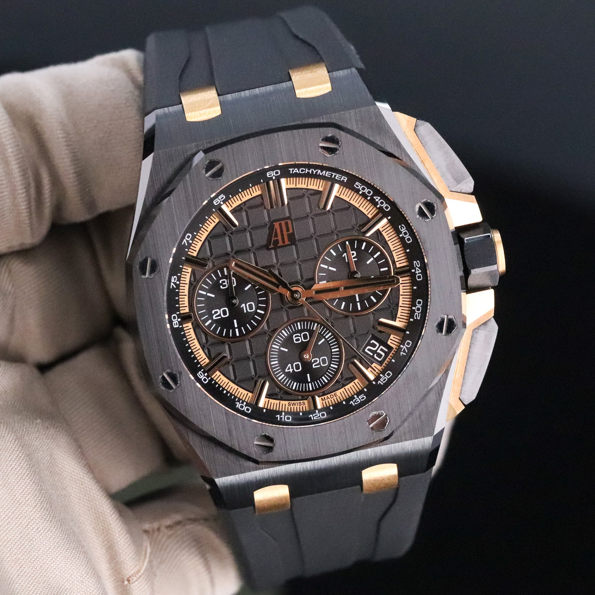 Audemars Piguest Royal Oak Offshore [Complete 2024] 43mm Ceramic Case Black Dial Black Ceramic Bezel Rubber Strap 26420CE.OO.A127CR.01