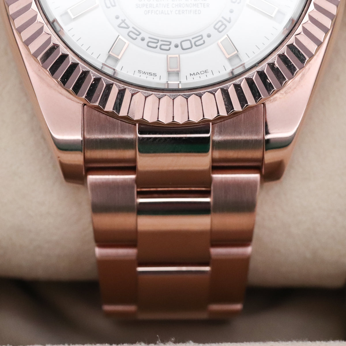 Rolex Skydweller [2019 Complete] 42mm Rose Gold White Dial Fluted Bezel Oyster Bracelet 326935