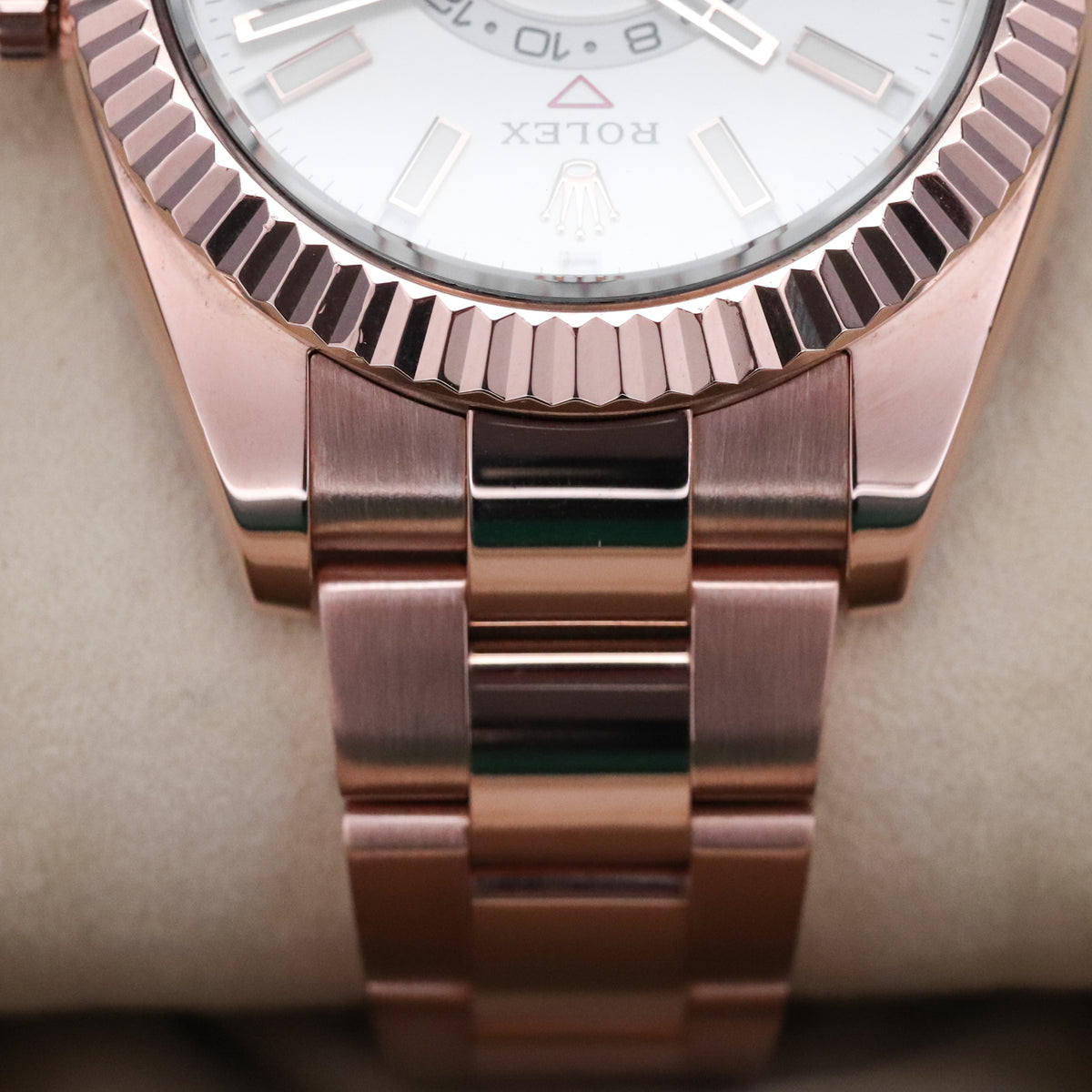 Rolex Skydweller [2019 Complete] 42mm Rose Gold White Dial Fluted Bezel Oyster Bracelet 326935