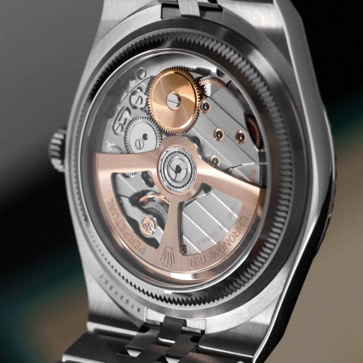 Rolex Land-Dweller [2025 Complete] 40mm Steel Case White Honeycomb Motif Dial White Gold Fluted Bezel Integrated Flat Jubilee Bracelet 127334