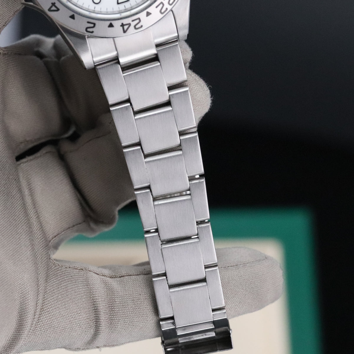 Rolex Explorer II Complete 40mm Steel Case White Dial Steel Silver Bezel Oyster Bracelet 16570