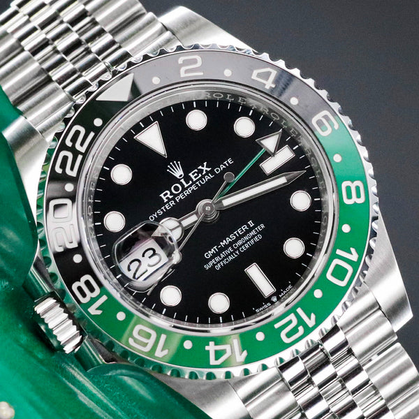 Rolex GMT MASTER II 2026 Complete 40mm Oystersteel (Stainless Steel) Black Dial  Bidirectional Rotating Green and Black Cerachrom Ceramic Bezel  Oystersteel Bracelet with Oysterlock Safety Clasp 126720VTNR