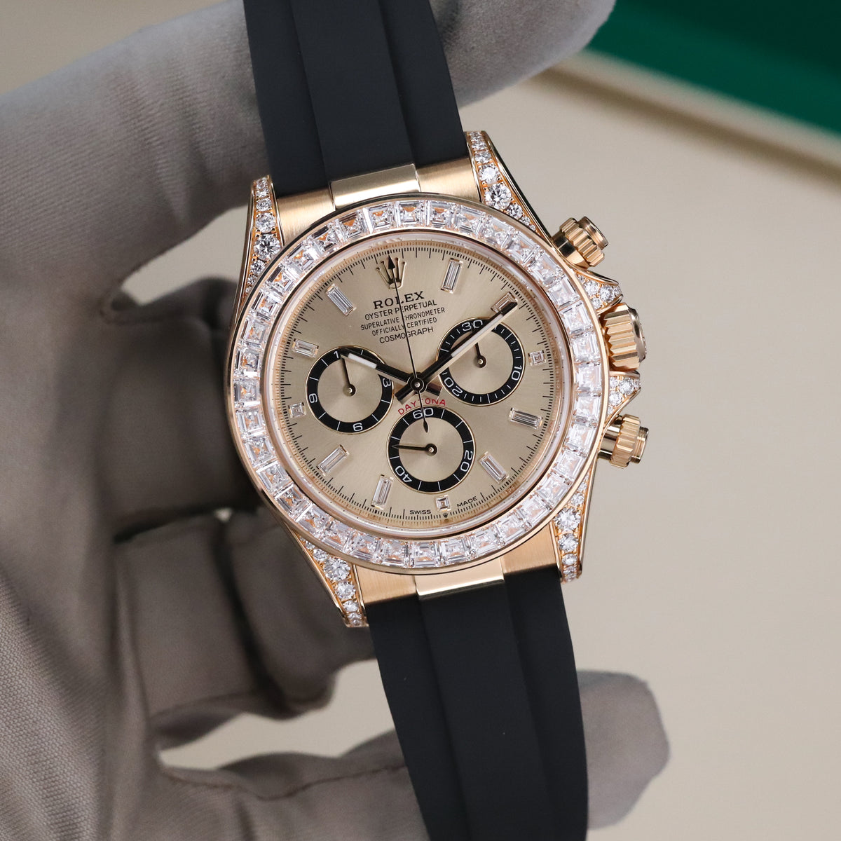 Rolex Daytona Cosmograph [2025 Complete] 40mm Yellow Gold Case Champagne Dial 18k Diamond Bezel Rubber Strap 126538TBR