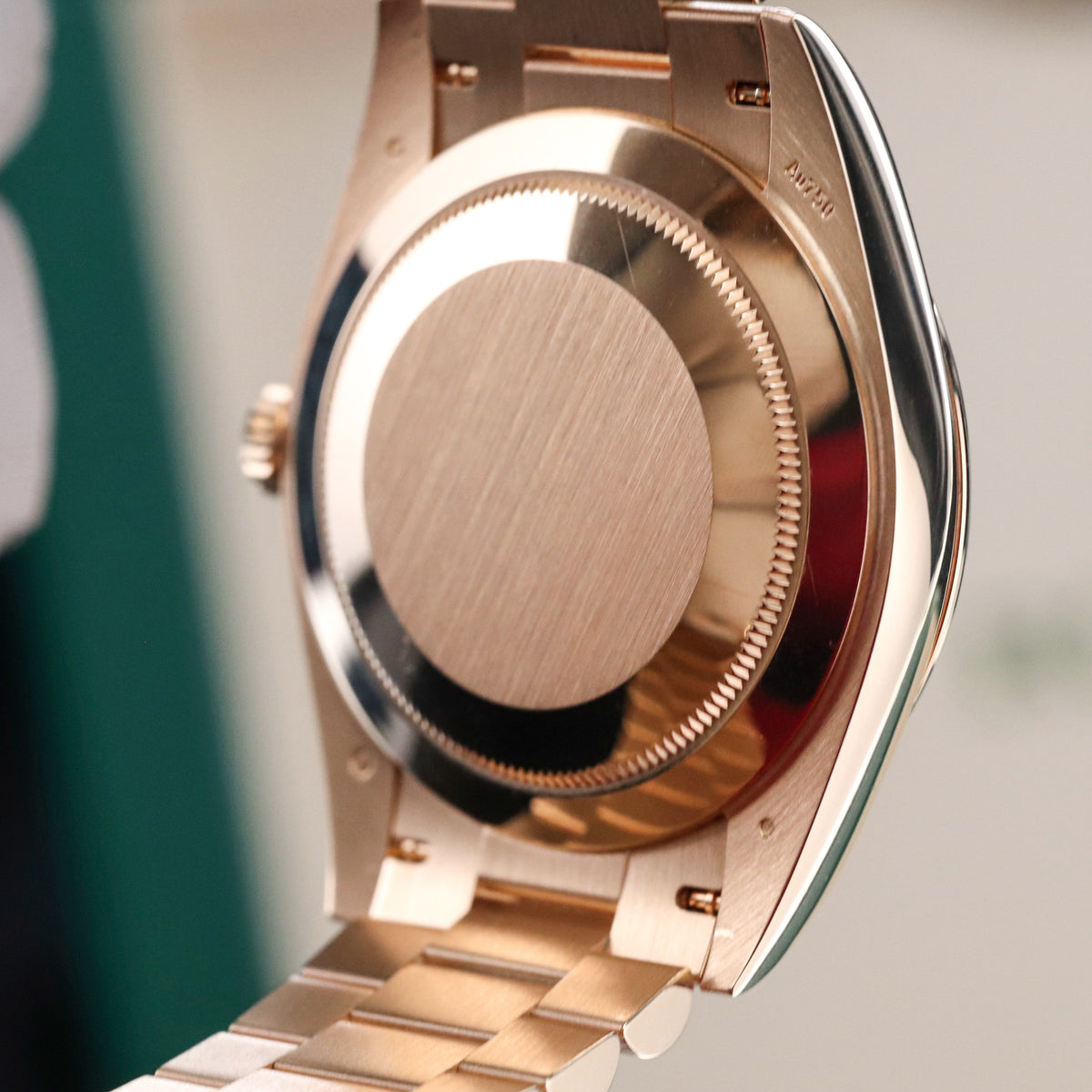 Rolex Day-Date 40mm White Roman Yellow Gold Fluted Gold Presidential 228238
