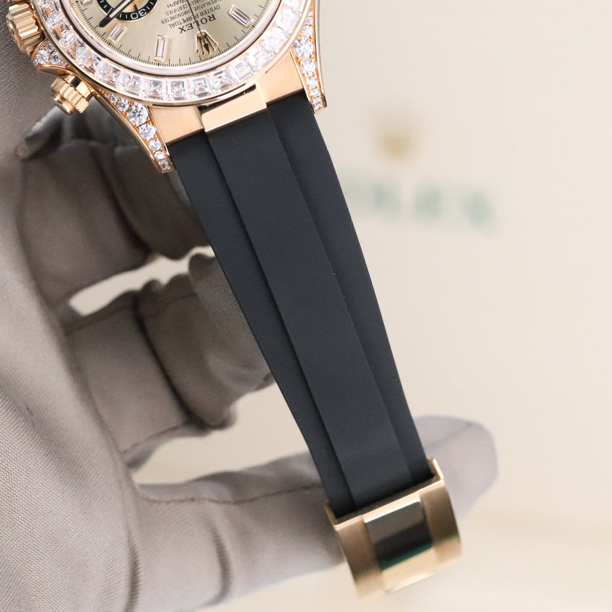 Rolex Daytona Cosmograph [2025 Complete] 40mm Yellow Gold Case Champagne Dial 18k Diamond Bezel Rubber Strap 126538TBR