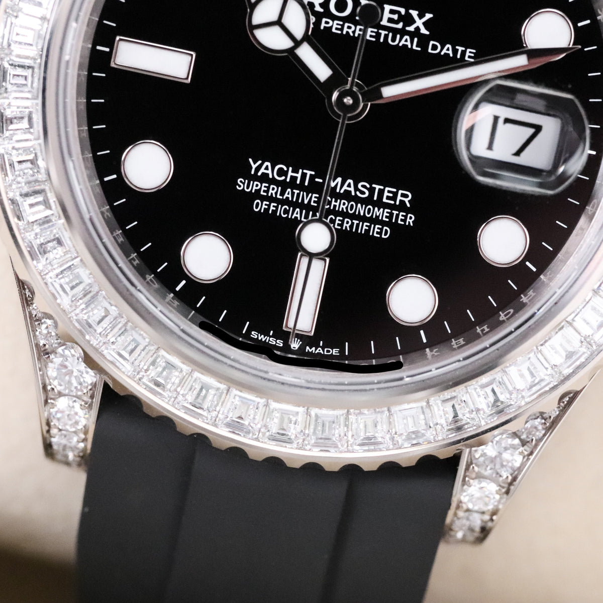 Rolex Yachtmaster [2025 Complete] 42mm White Gold Black Dial 18k Diamond Bezel Rubber Strap 226679TBR