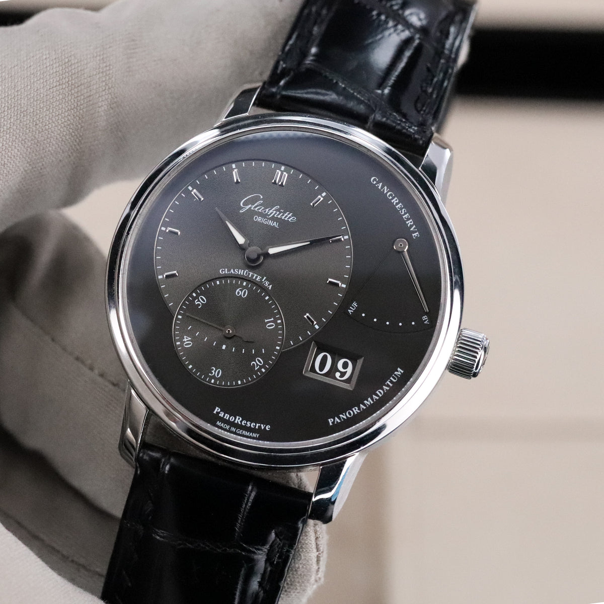 Glashütte Original PanoReserve 40mm Stainless Steel Case Dark Gray Dial Leather Alligator Strap Deployment Clasp  1-65-01-23-12-62