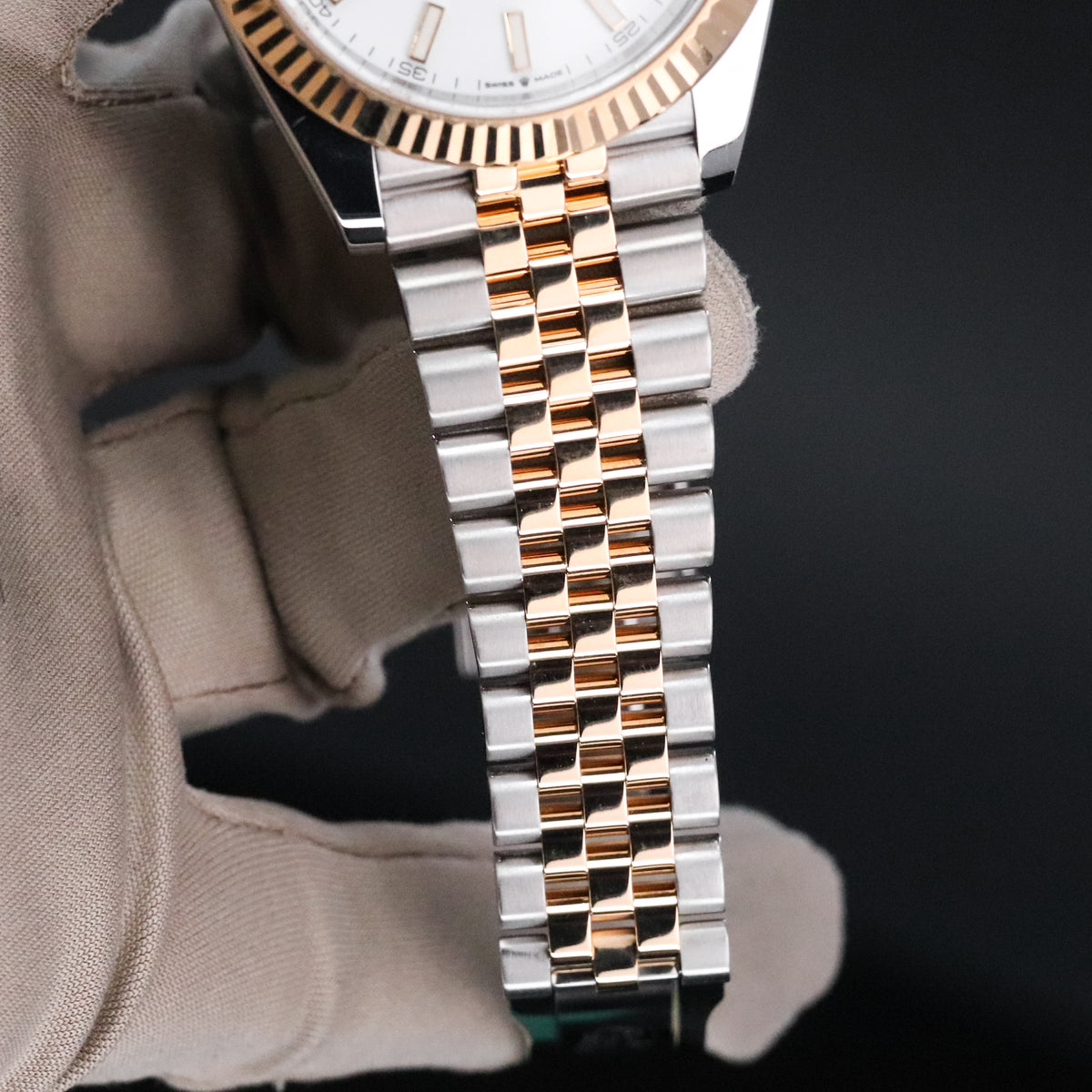 Rolex Datejust [2020 Complete] 41mm Steel Case White Dial Fluted Jubilee Two Tone Bracelet 126333