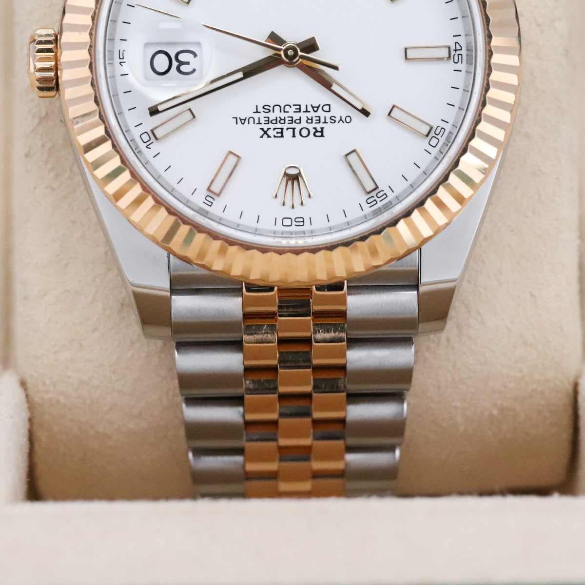 Rolex Datejust [2020 Complete] 41mm Steel Case White Dial Fluted Jubilee Two Tone Bracelet 126333