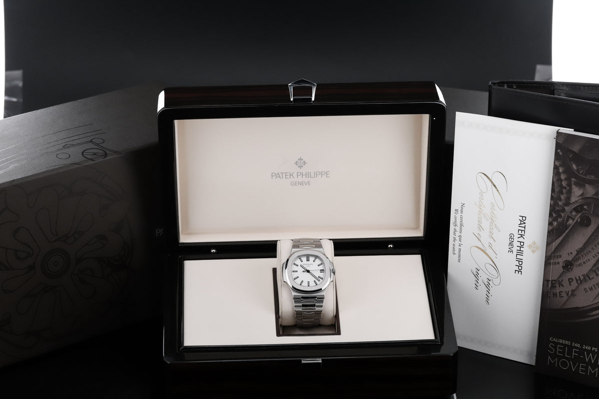 Patek Philippe Nautilus Complete 40mm Steel Case White Dial Steel Bezel Steel Bracelet 5711/1A-011