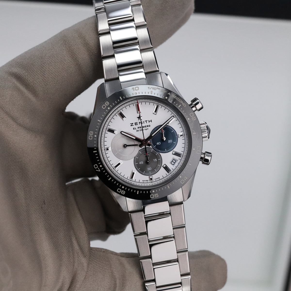 Zenith Chronomaster Sport 41mm Steel Case White Dial Black Bezel Steel Bracelet 03.3100.3600/69.M3100