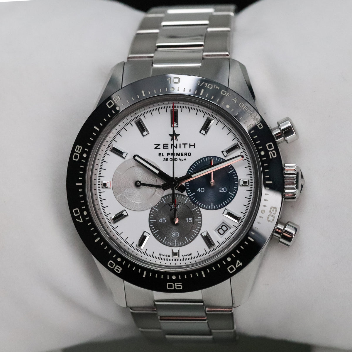 Zenith Chronomaster Sport 41mm Steel Case White Dial Black Bezel Steel Bracelet 03.3100.3600/69.M3100