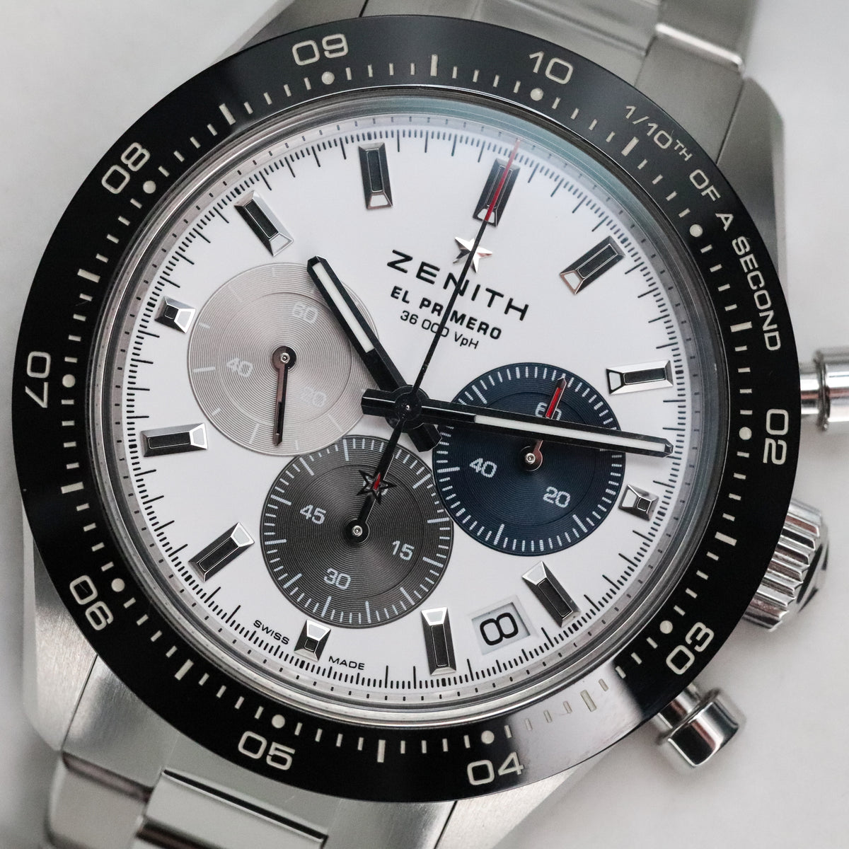 Zenith Chronomaster Sport 41mm Steel Case White Dial Black Bezel Steel Bracelet 03.3100.3600/69.M3100