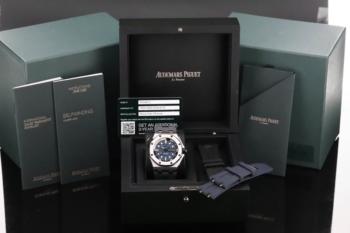 Audemars Piguet Royal Oak Offshore Diver [2022 COMPLETE] 42mm Steel Case Blue Tapisserie Dial Silver Steel Bezel Blue Strap 15720ST