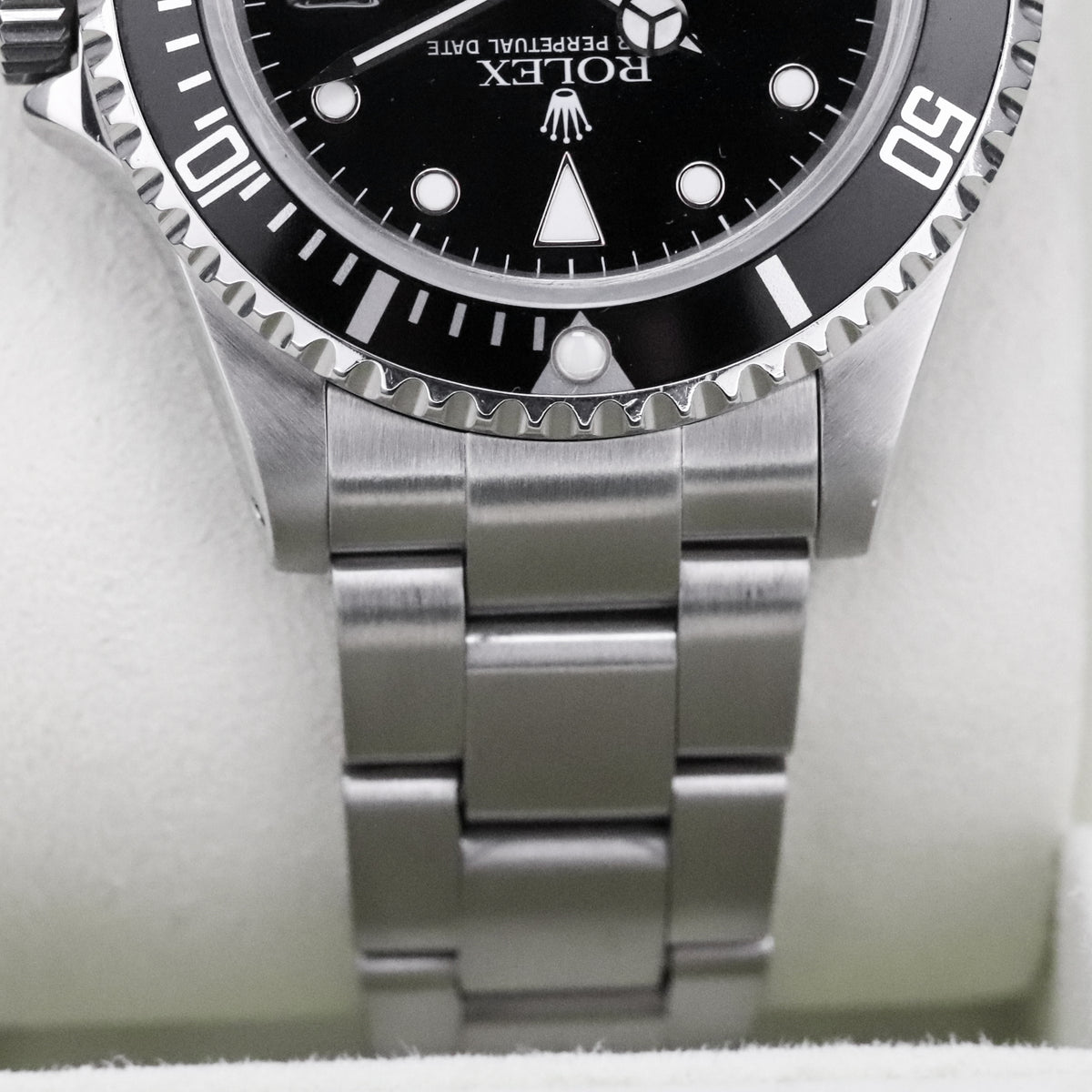 Rolex Sea Dweller [COMPLETE RSC Serviced 2022] 40mm Steel Case Black Dial Black Steel Bezel Oyster Bracelet 16600