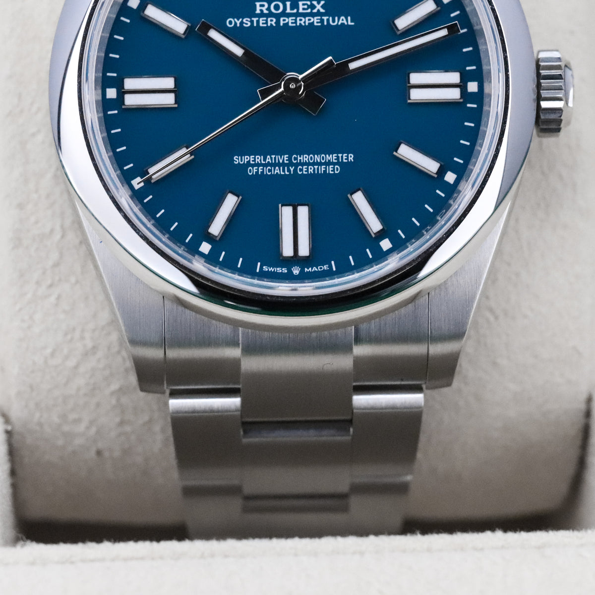 Rolex Oyster Perpetual [2025 COMPLETE] 41mm Steel Case Blue Dial Silver Steel Bezel Oyster Bracelet 134300