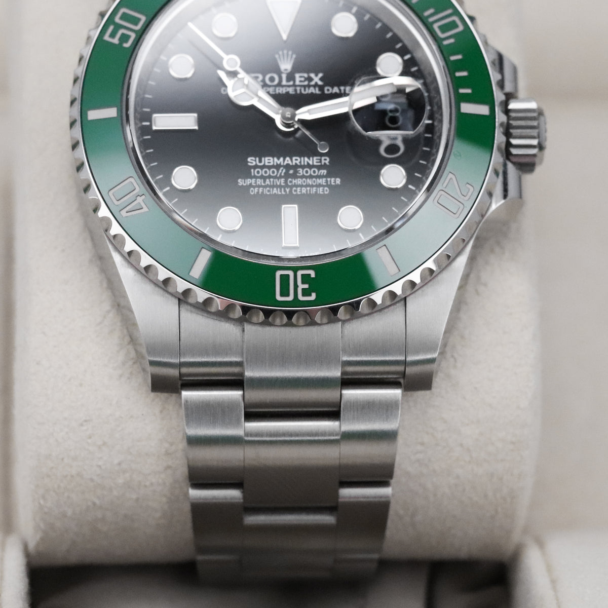 Rolex Submariner Starbucks [2024 Complete] 41mm Steel Case Black Dial Green Ceramic Bezel Oyster 126610LV
