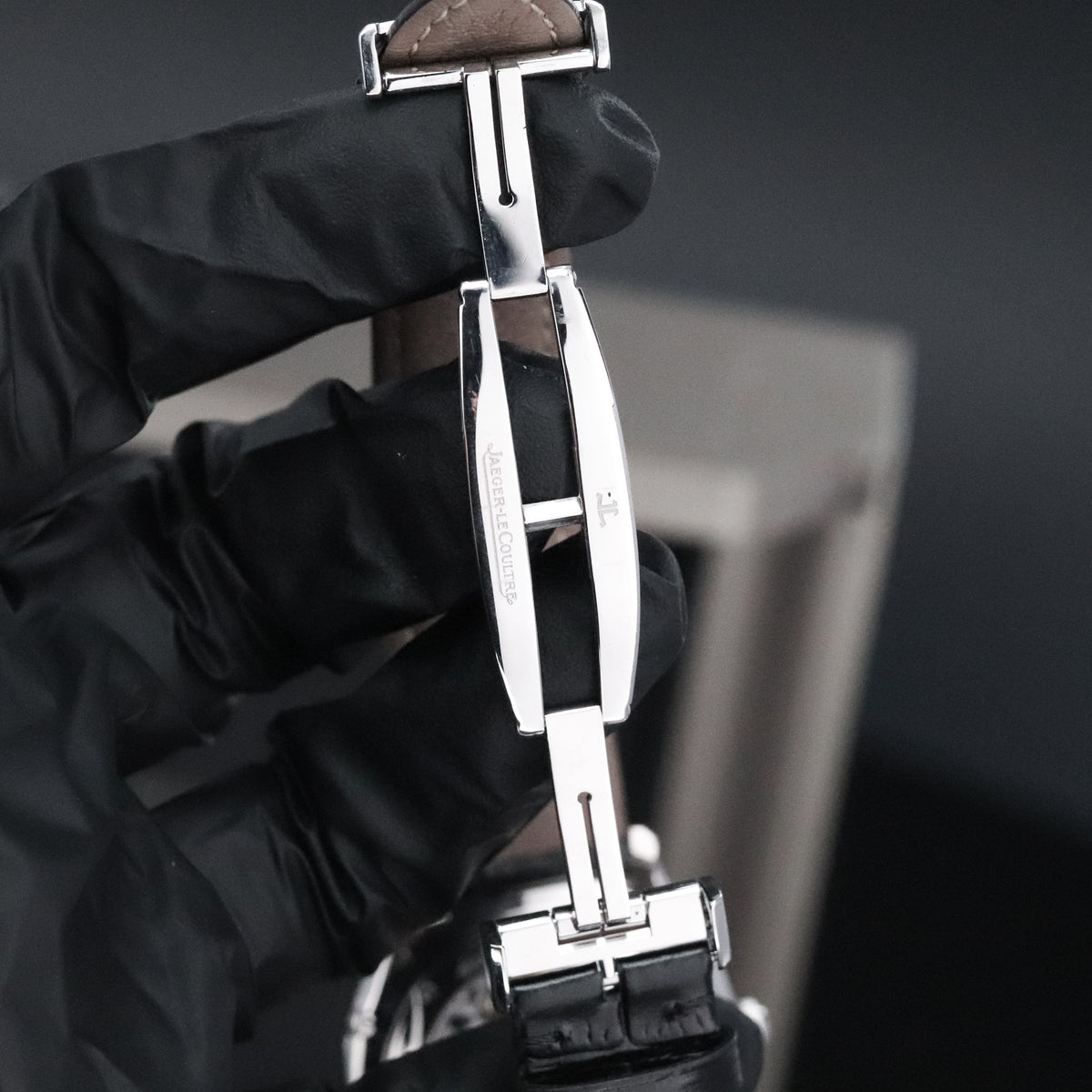 Jaeger-LeCoultre Master Ultra Thin [2021 Complete] 39mm Steel Case White Dial Moonphase Silver Steel Bezel Leather Strap Q1368430